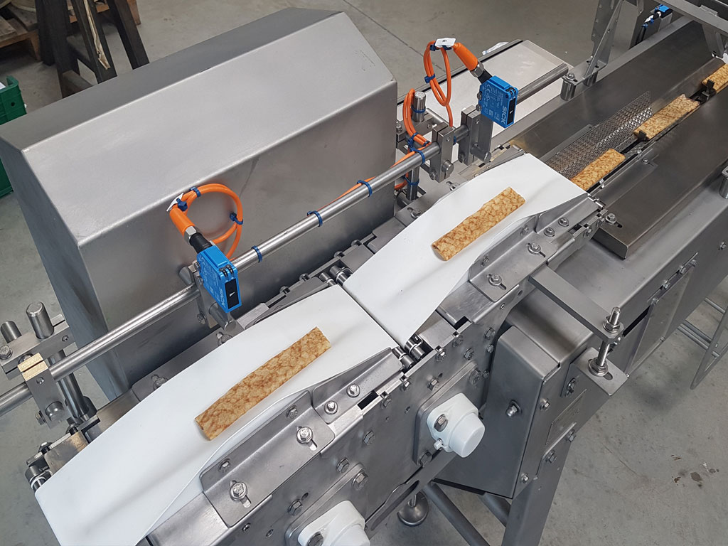 Packaging line for rolled-on crepes